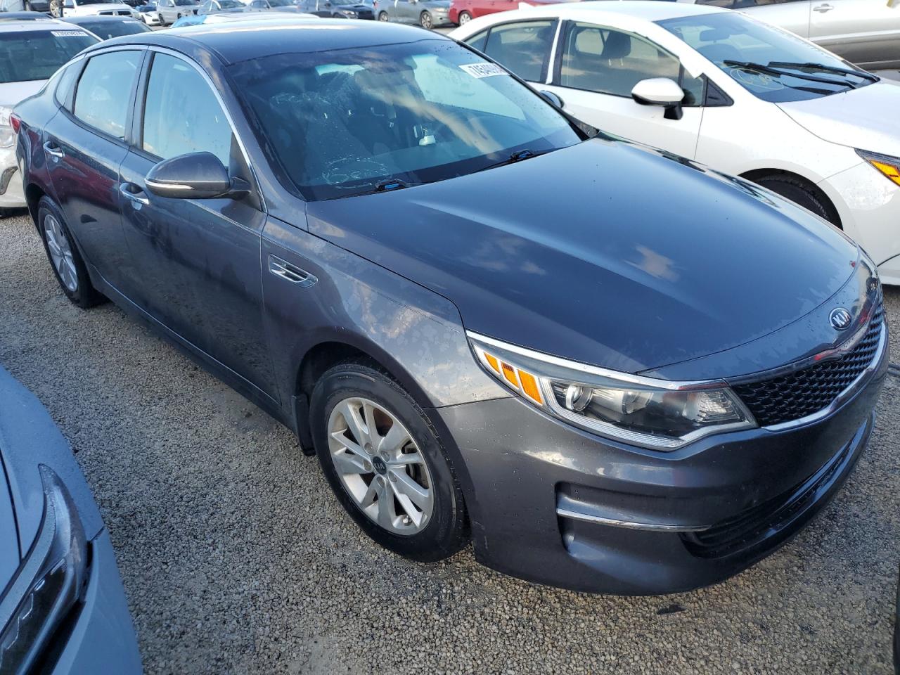 VIN 5XXGT4L39HG169995 2017 KIA OPTIMA no.4