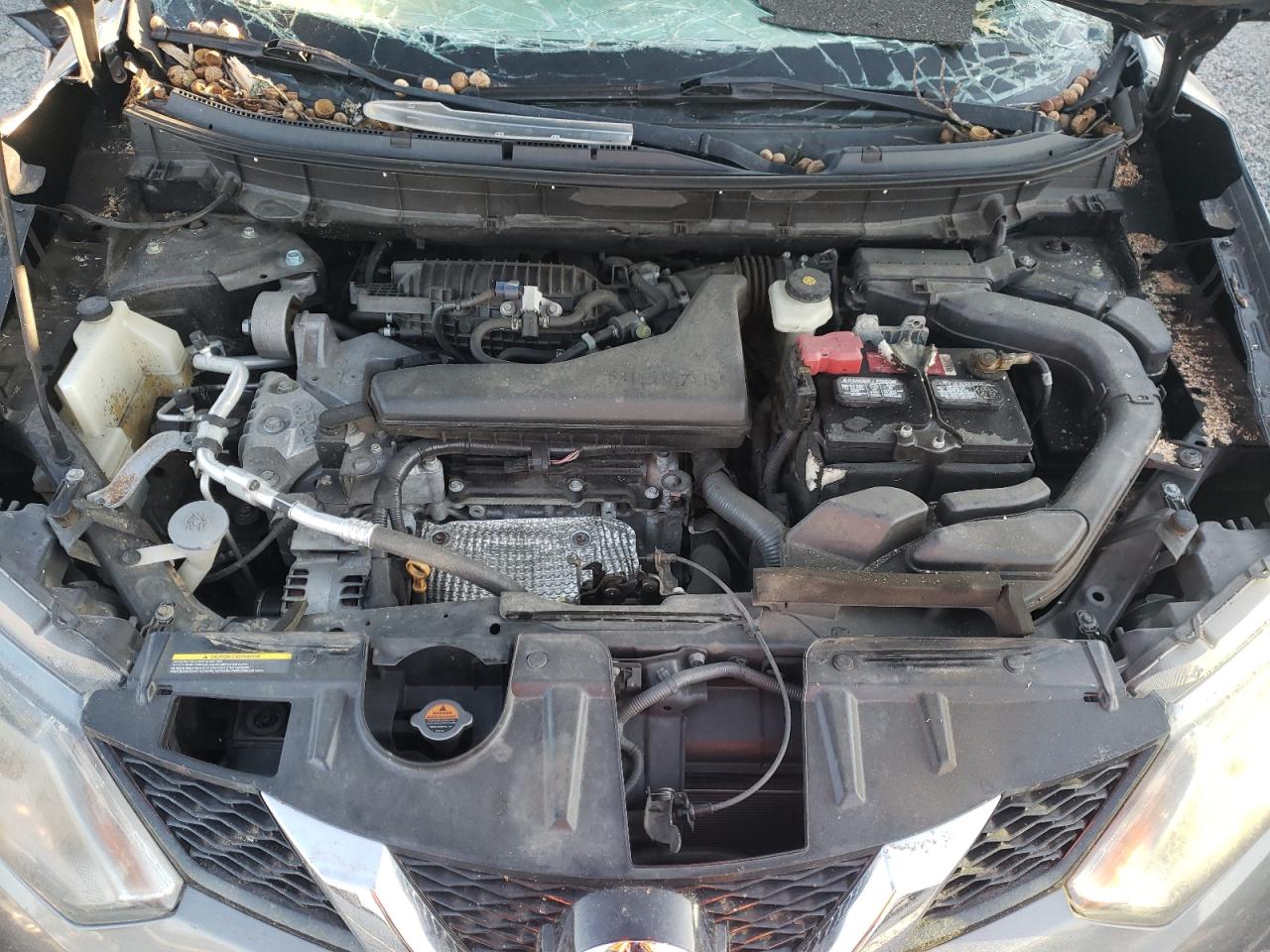 2015 Nissan Rogue - Image 12