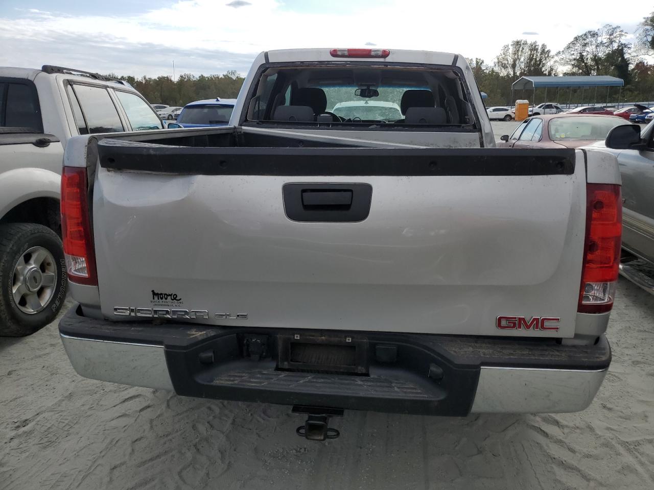 2007 GMC New Sierra C1500 VIN: 2GTEC13C271618301 Lot: 74421704