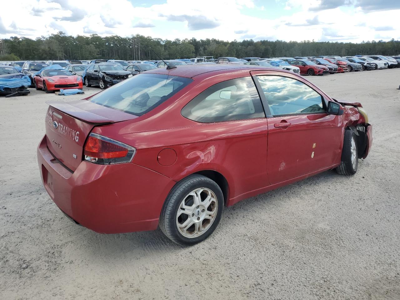 2010 Ford Focus - Image 3