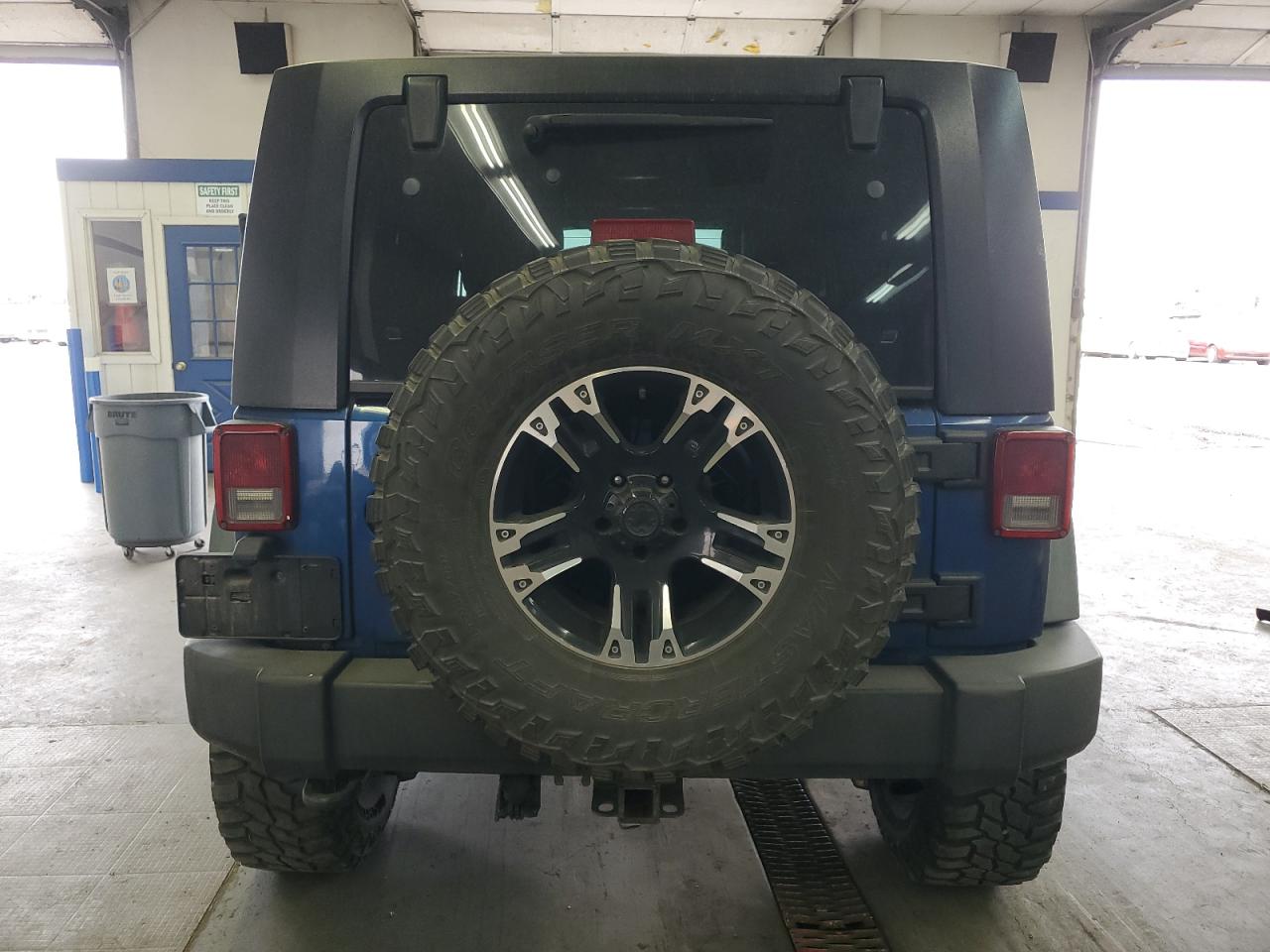 2010 Jeep Wrangler Unlimited Sport VIN: 1J4BA3H11AL144638 Lot: 75530944