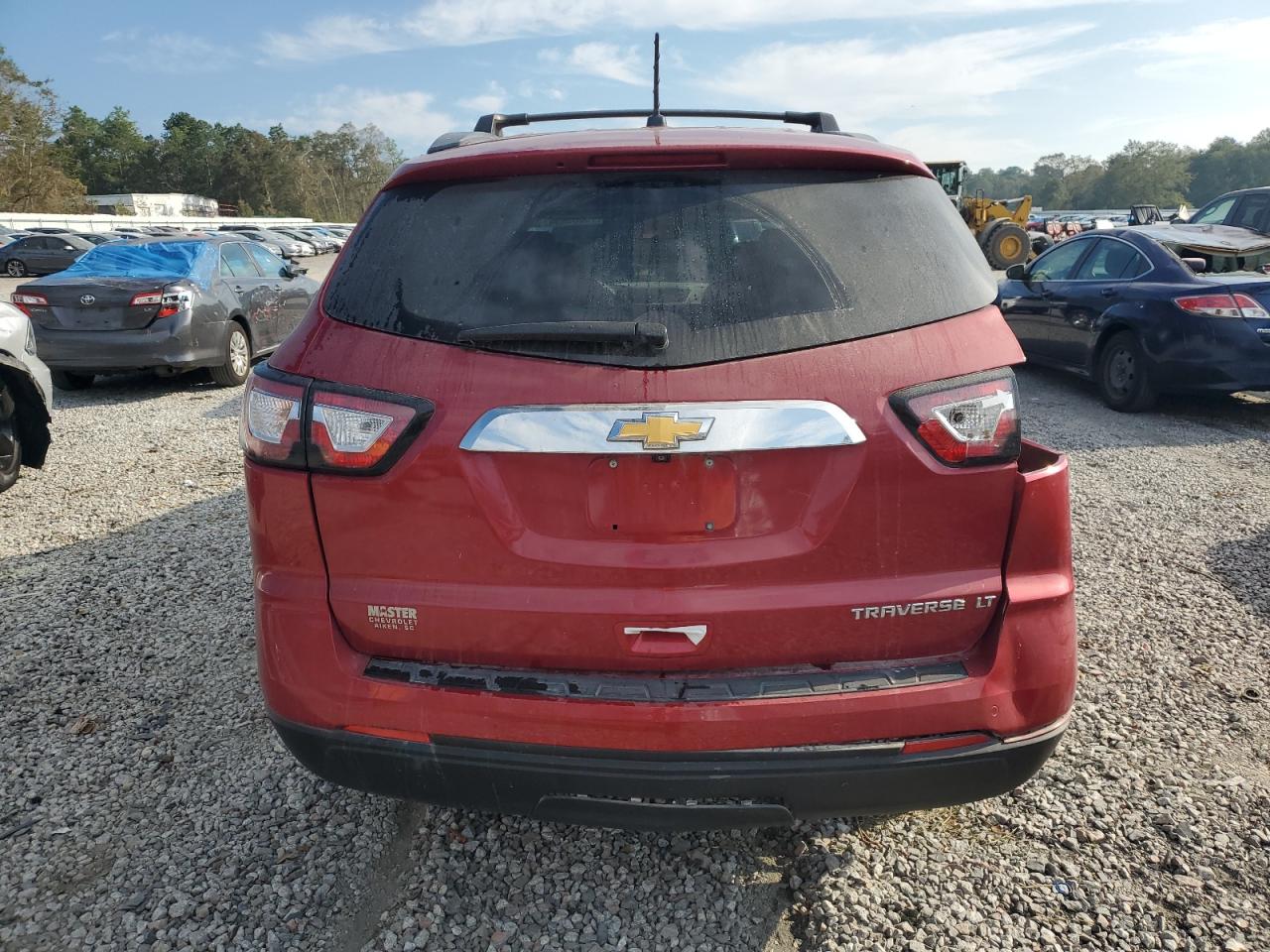 1GNKRHKDXEJ281021 2014 Chevrolet Traverse Lt