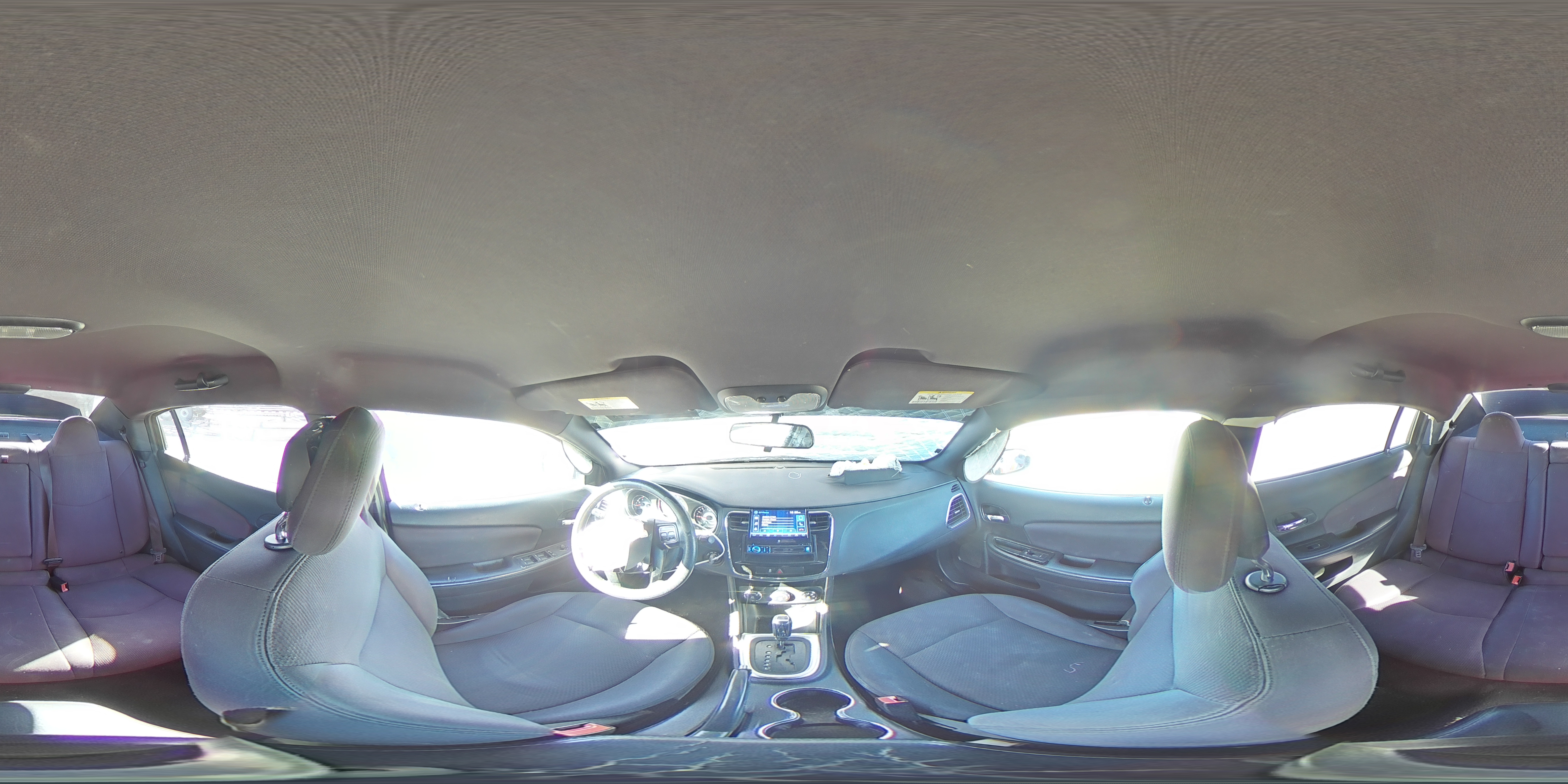 2013 Chrysler 200 - Image 12