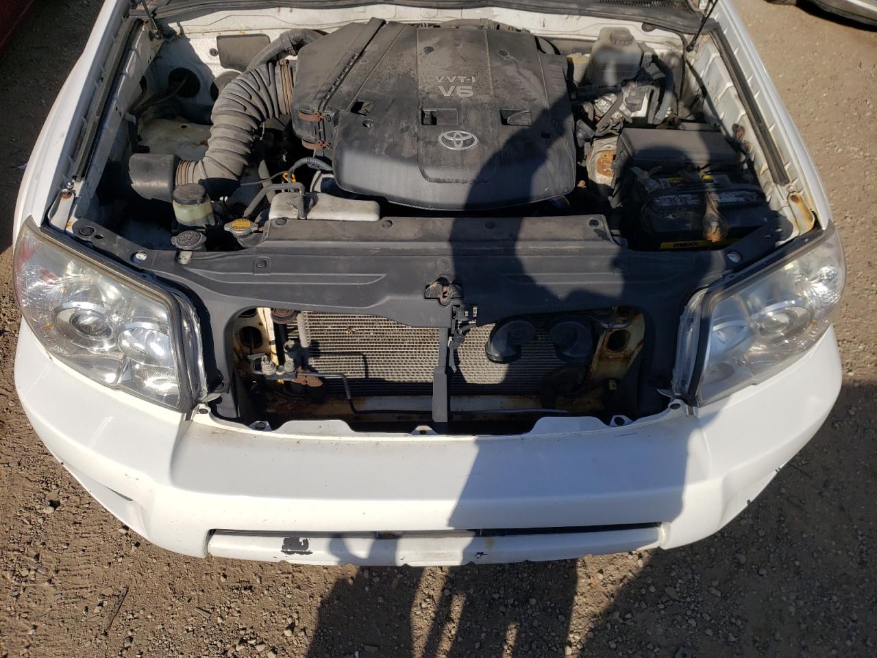 JTEBU14R760078744 2006 Toyota 4Runner Sr5