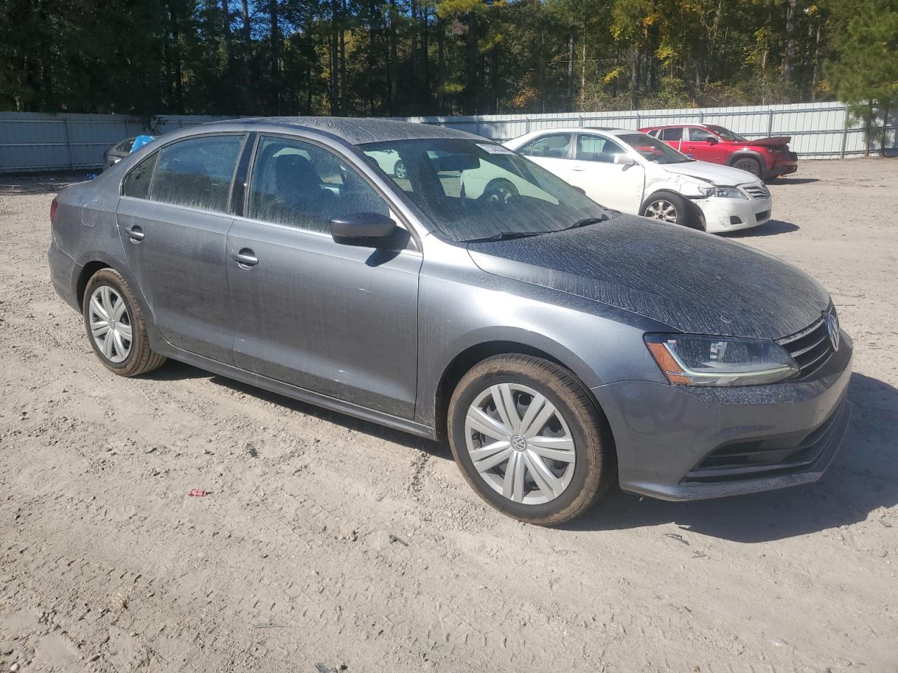 2017 Volkswagen Jetta - Image 4