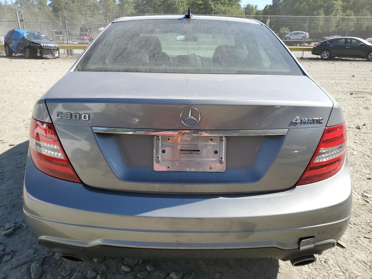 2012 Mercedes-Benz C 300 4Matic VIN: WDDGF8BB8CR236606 Lot: 74182334