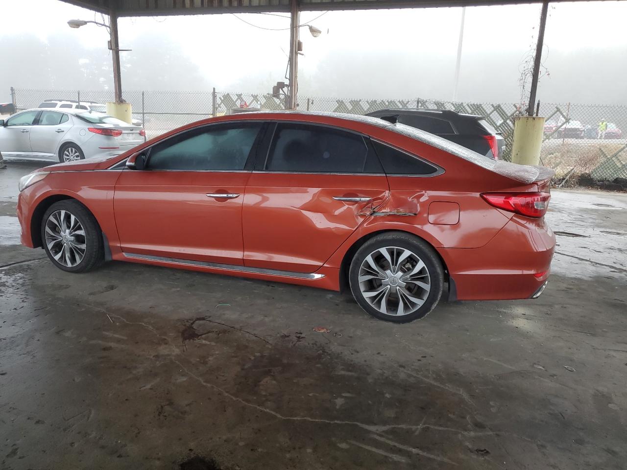 2015 Hyundai Sonata - Image 2
