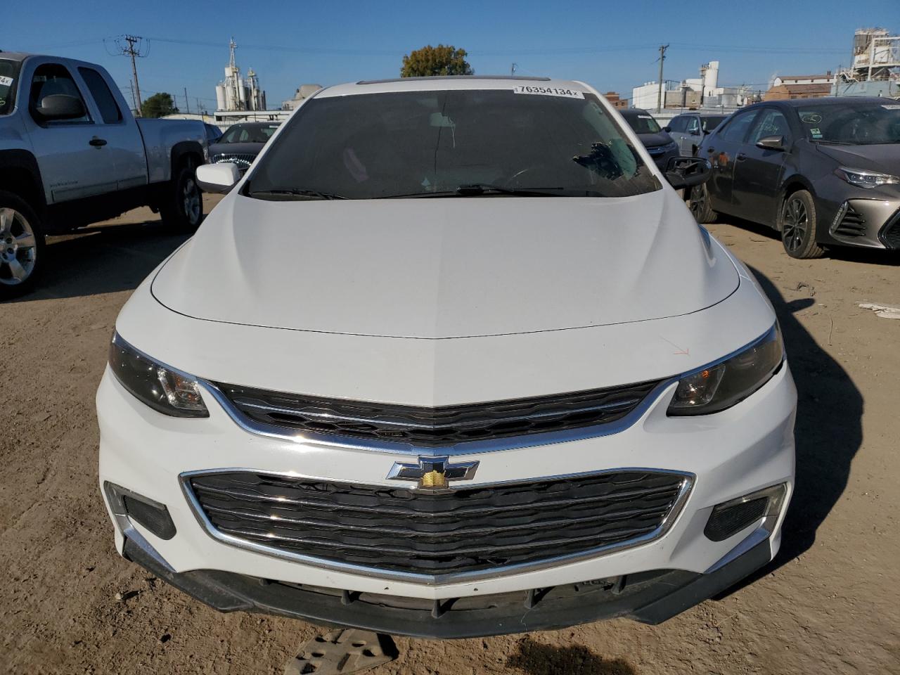2017 Chevrolet Malibu - Image 5