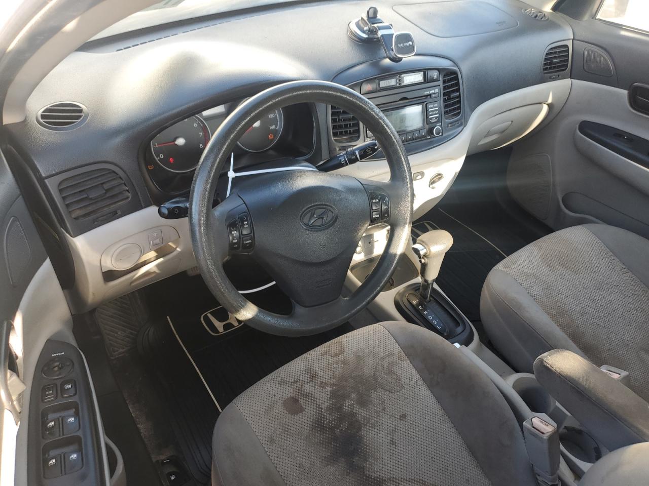 KMHCN4AC8BU607804 2011 Hyundai Accent Gls