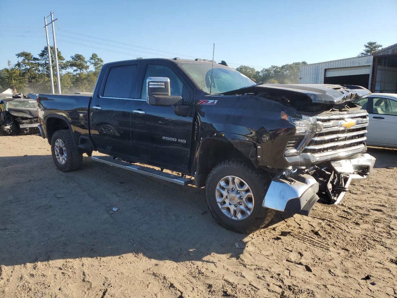 2024 Chevrolet Silverado - Image 4