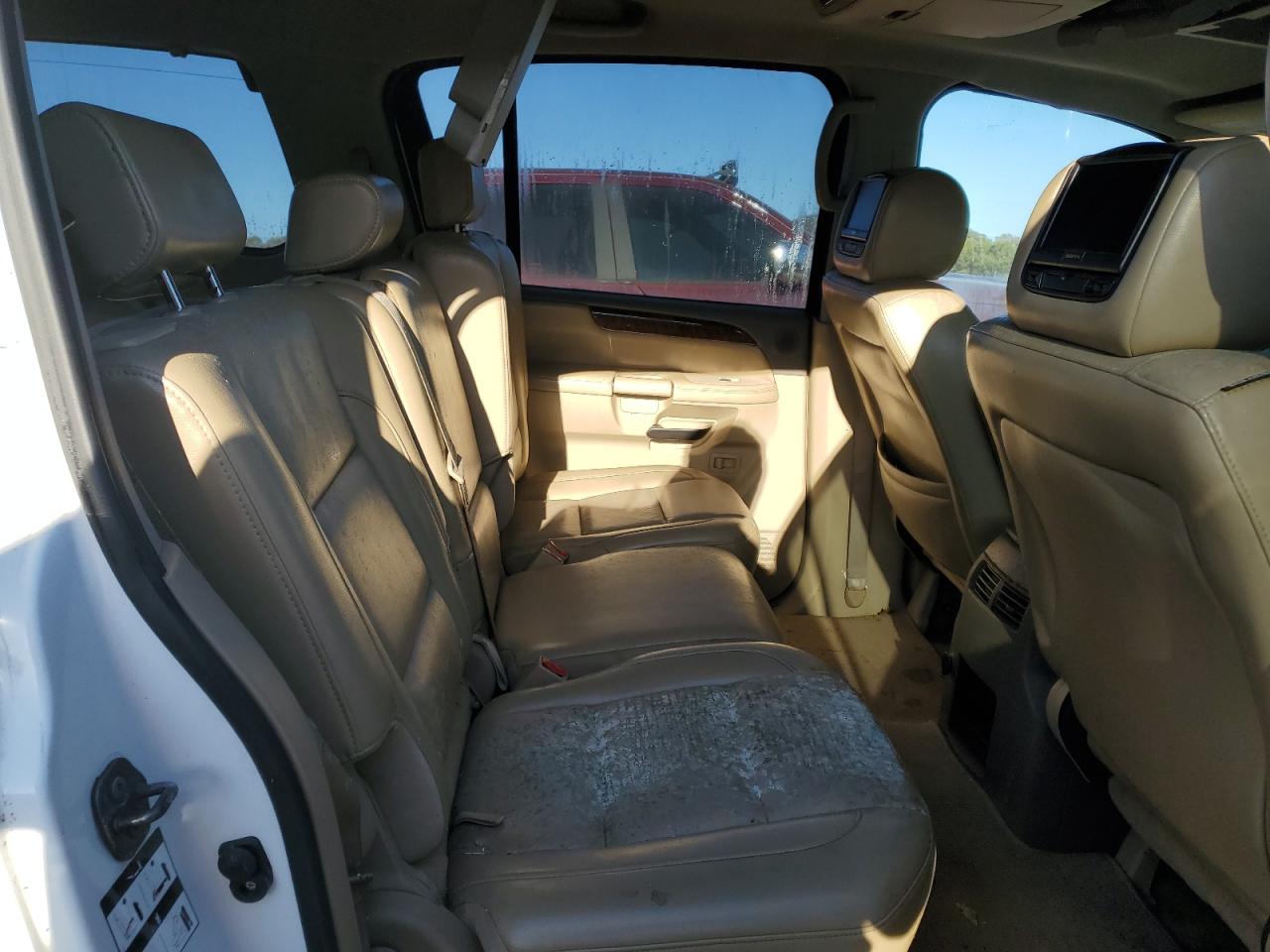 2011 Nissan Armada Sv VIN: 5N1BA0NC4BN621445 Lot: 77257674