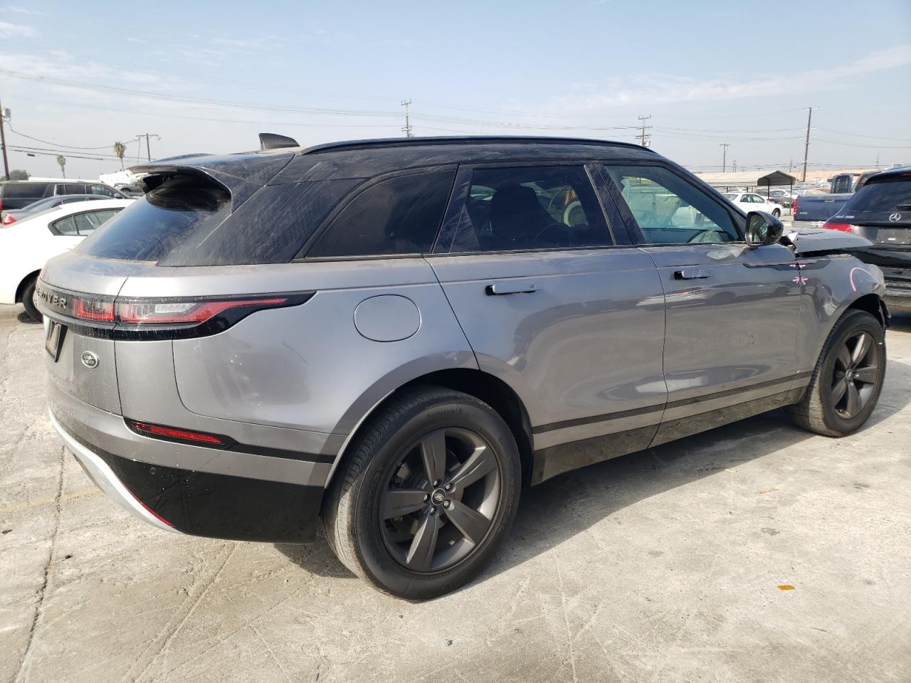 2020 Land Rover Range Rover - Image 3