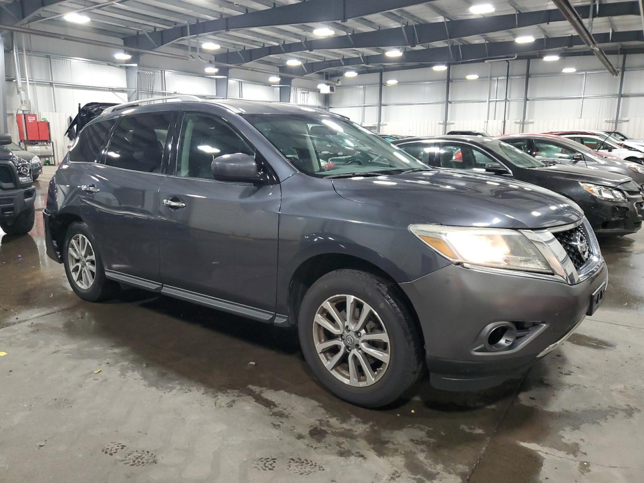 2014 Nissan Pathfinder - Image 4