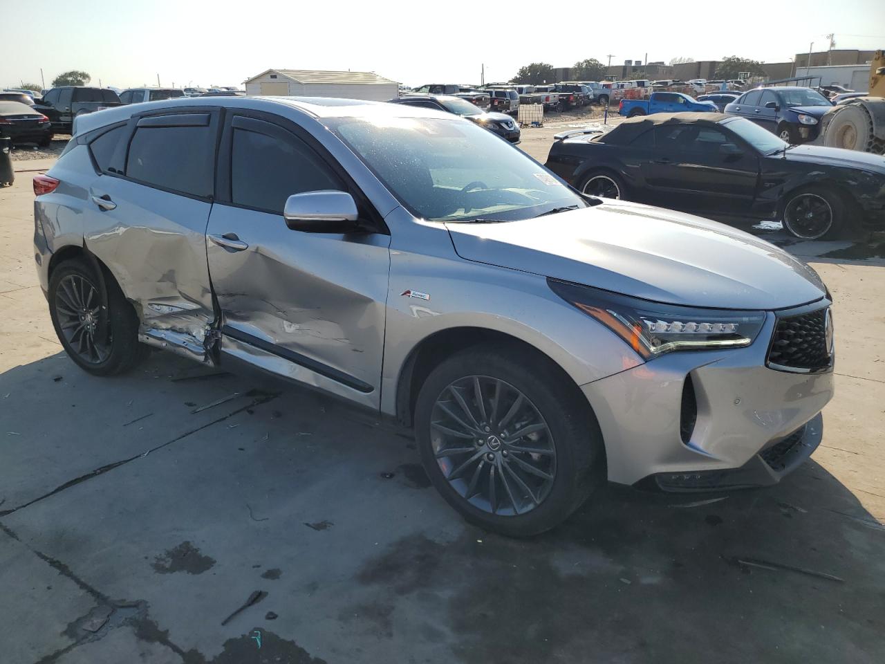 2023 Acura RDX - Image 4
