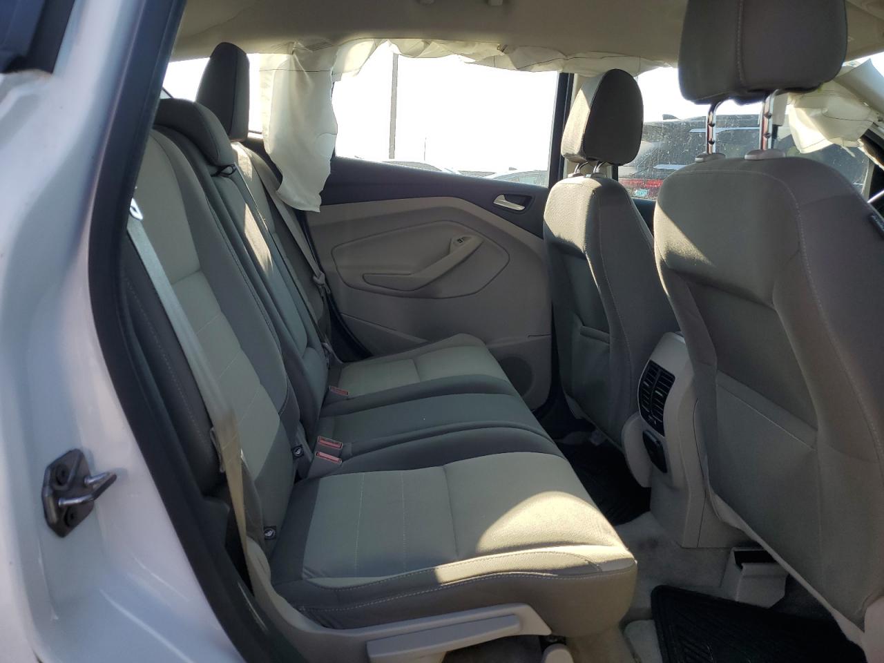 2016 Ford C-MAX - Image 10