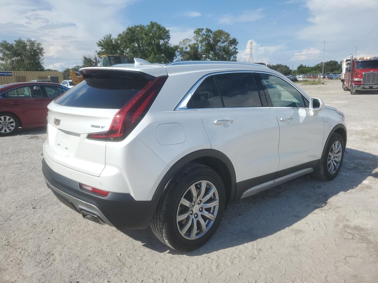 2020 Cadillac Xt4 Premium Luxury VIN: 1GYFZCR40LF146899 Lot: 74070344