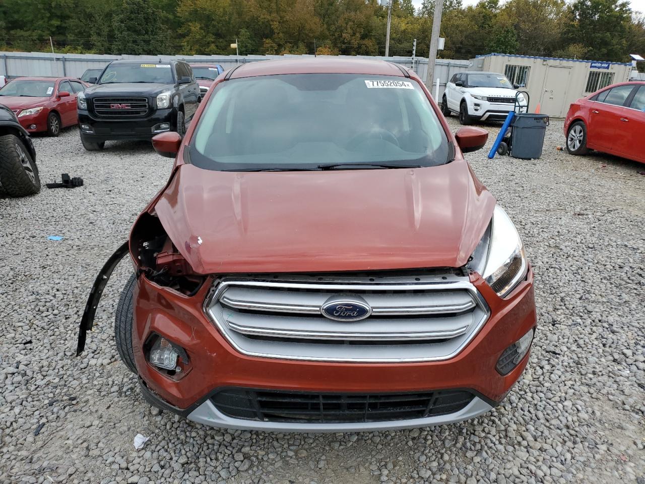 2019 Ford Escape Se VIN: 1FMCU0GD2KUA33177 Lot: 77552054