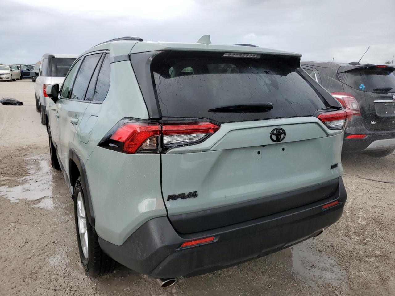 2020 Toyota RAV 4 - Image 6