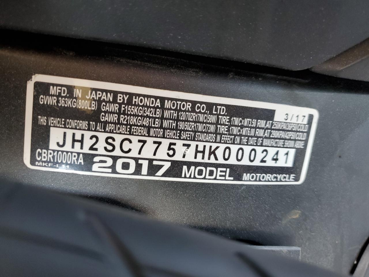 JH2SC7757HK000241 2017 Honda Cbr1000 Ra