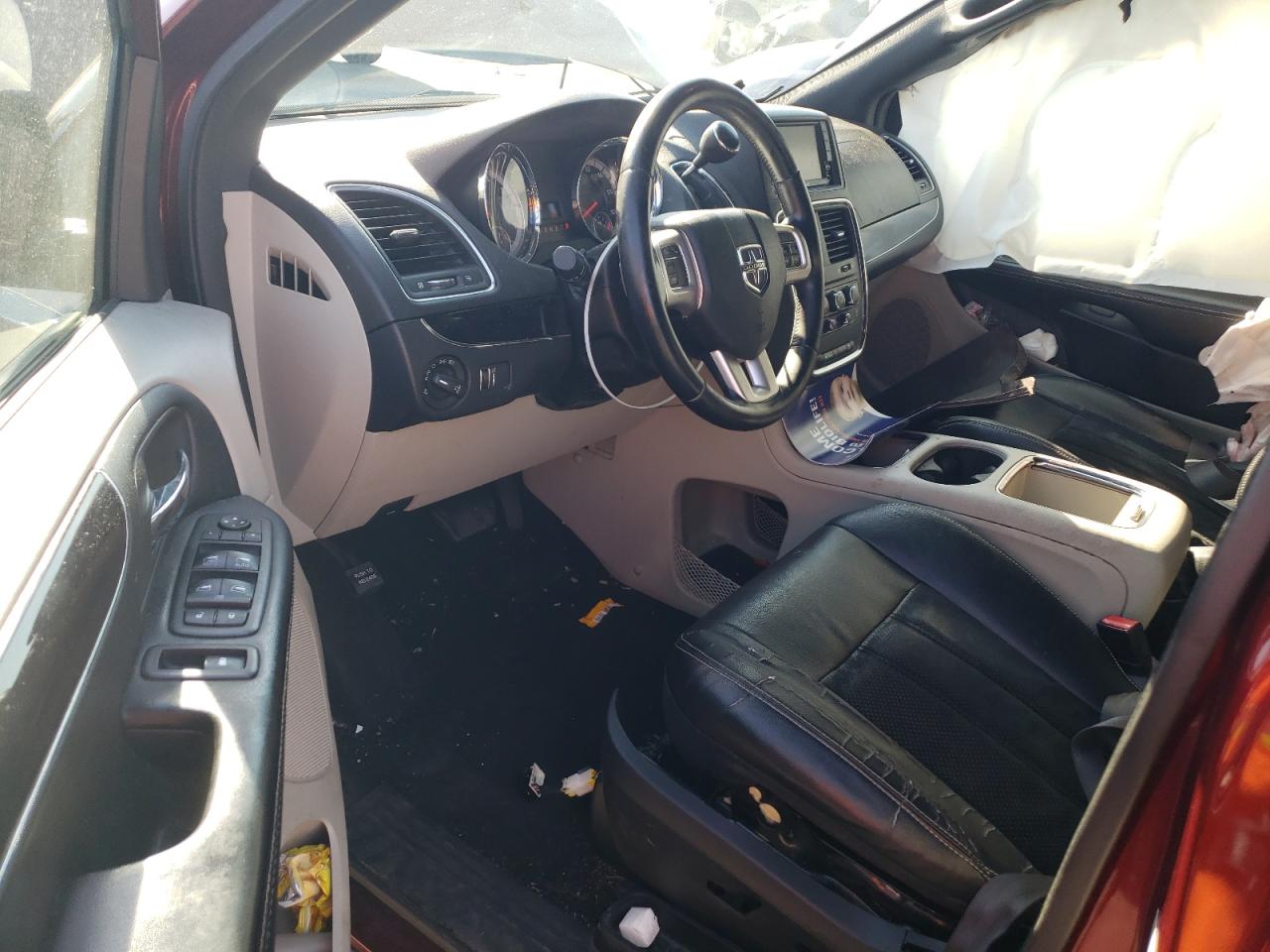 2018 Dodge Caravan - Image 8