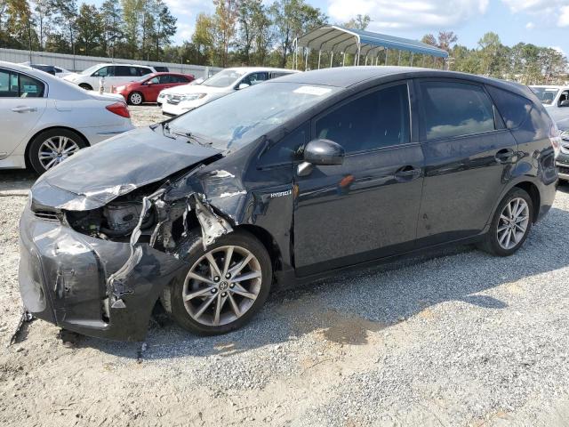 2017 Toyota Prius V 