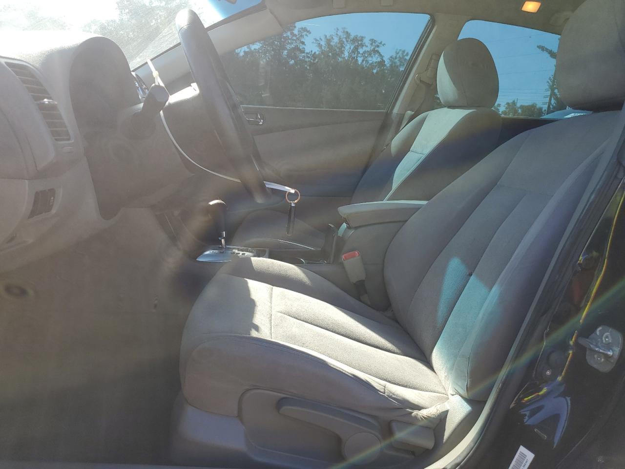 2012 Nissan Altima - Image 7