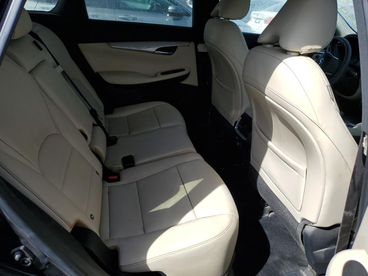 2019 Infiniti QX50 - Image 11