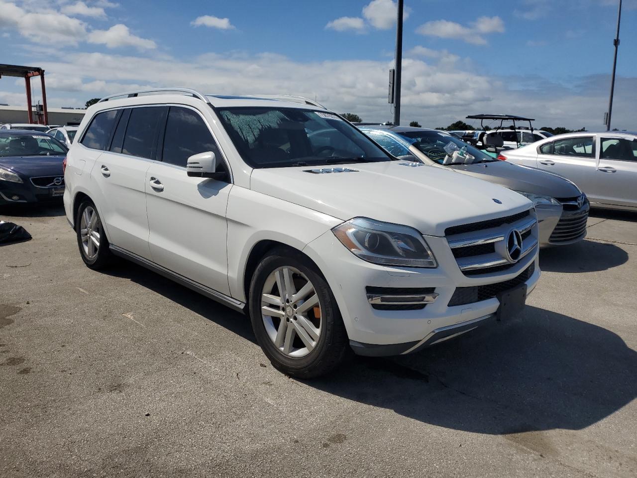 VIN 4JGDF7CE1EA314821 2014 MERCEDES-BENZ GL-CLASS no.4