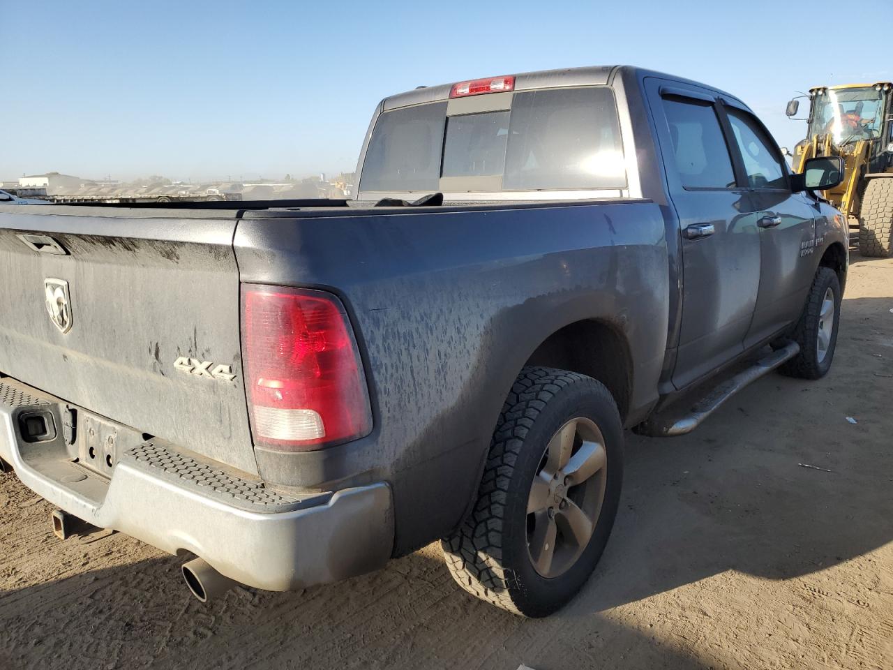 2014 RAM 1500 - Image 3