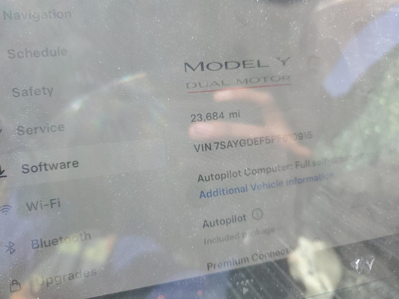 2023 Tesla Model Y VIN: 7SAYGDEF5PF610915 Lot: 76420214