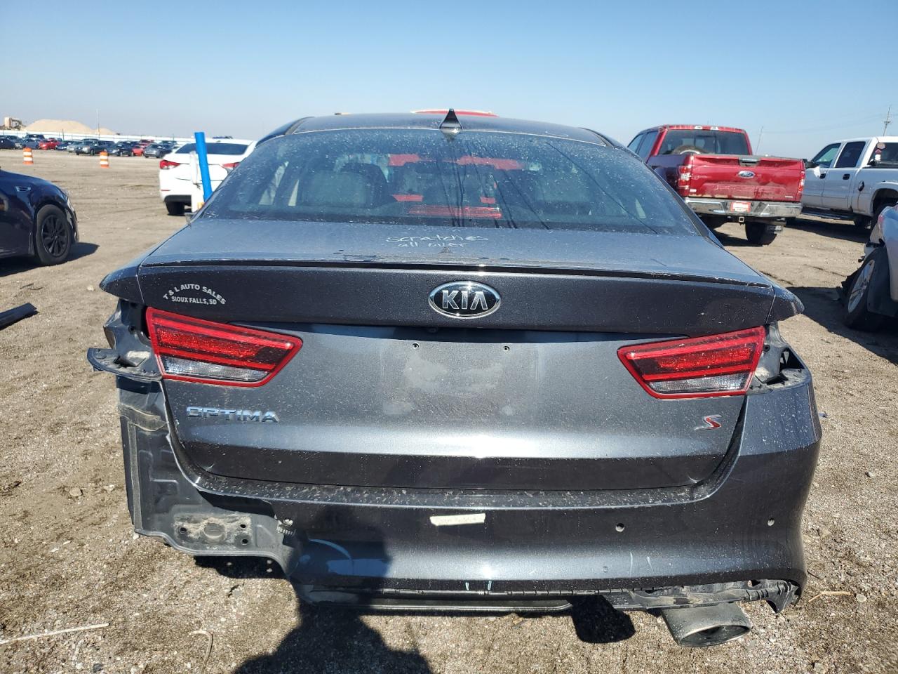 5XXGT4L33JG201023 2018 Kia Optima Lx