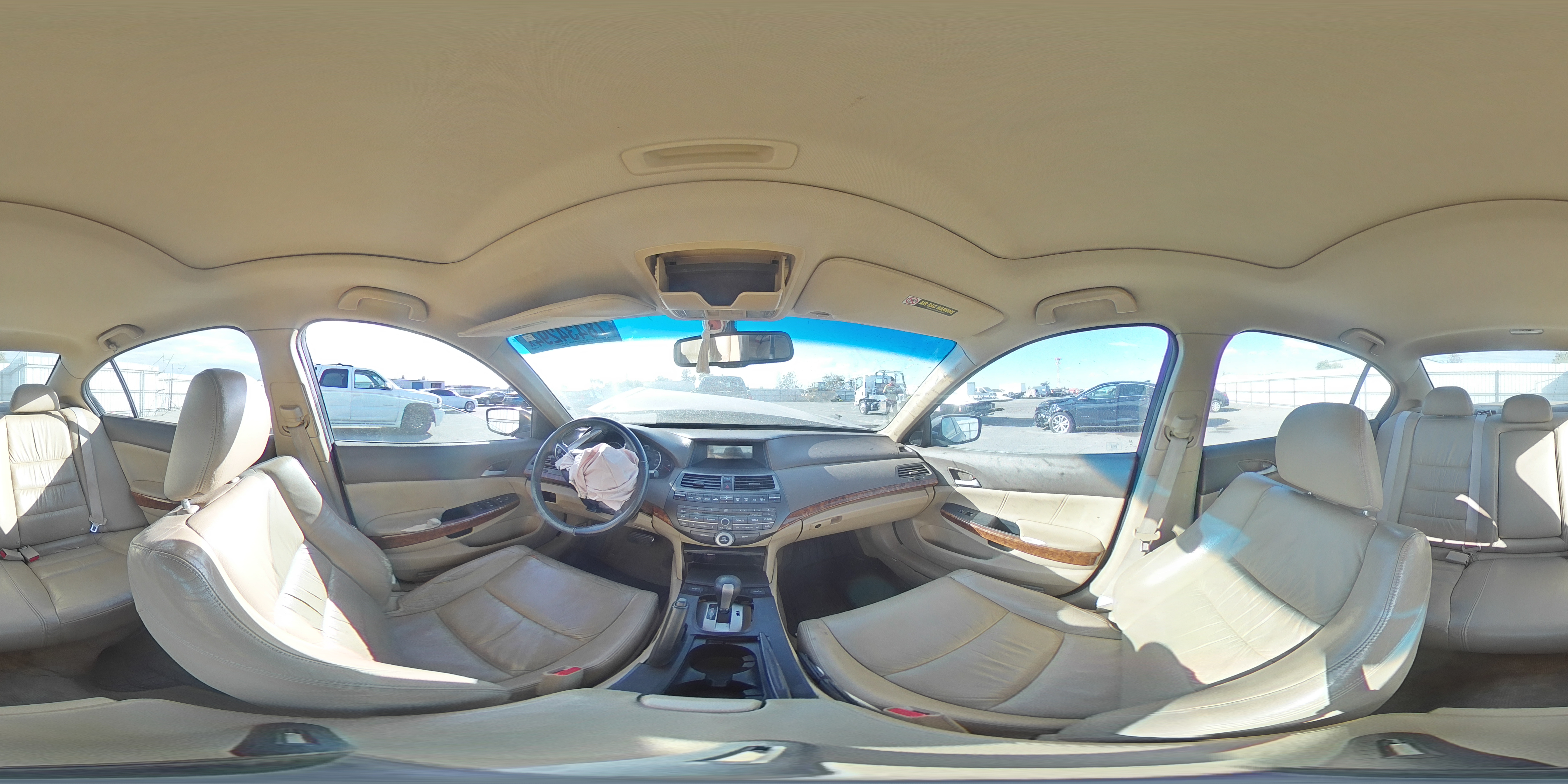 2010 Honda Accord - Image 13