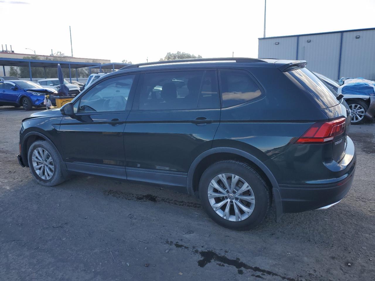 VIN 3VV1B7AXXJM108483 2018 VOLKSWAGEN TIGUAN no.2