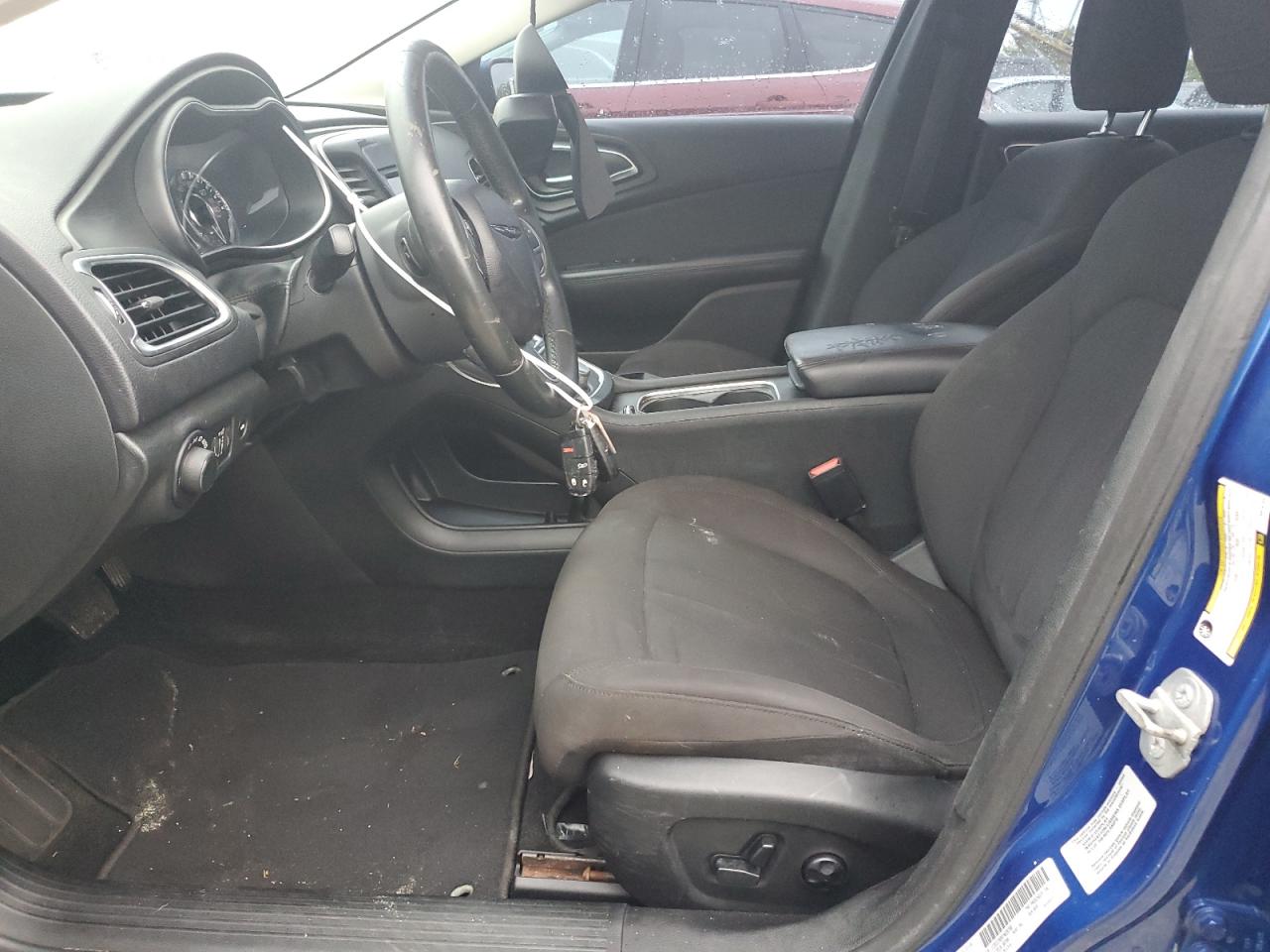 2015 Chrysler 200 Limited VIN: 1C3CCCABXFN628766 Lot: 75040394