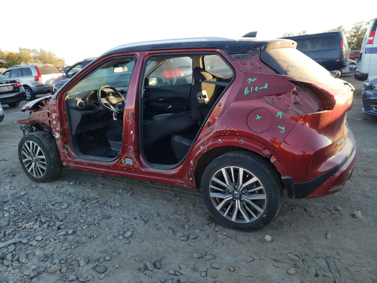 2021 Nissan Kicks - Image 2