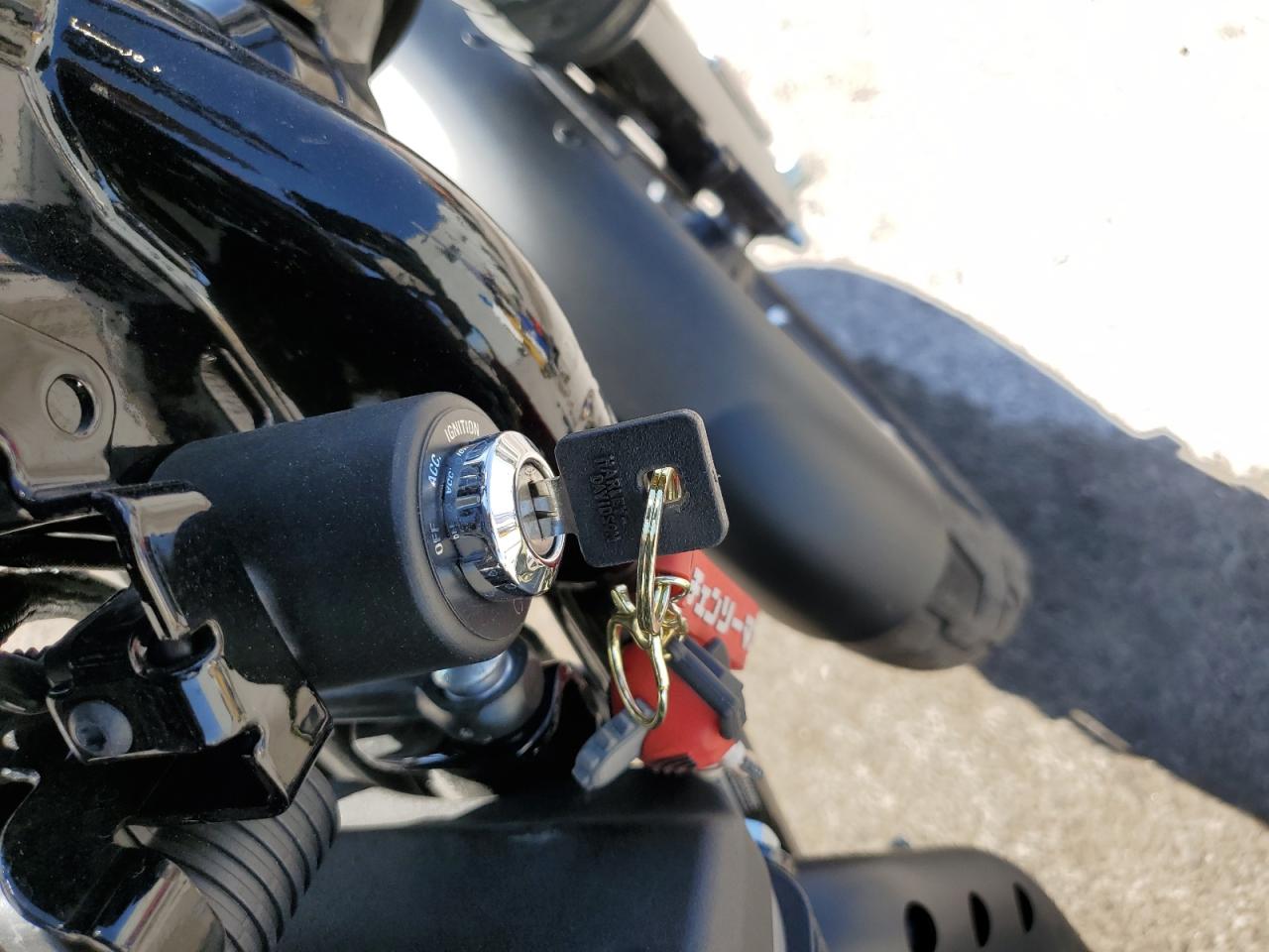 2019 Harley-Davidson Xl883 N VIN: 1HD4LE211KC422080 Lot: 75273014