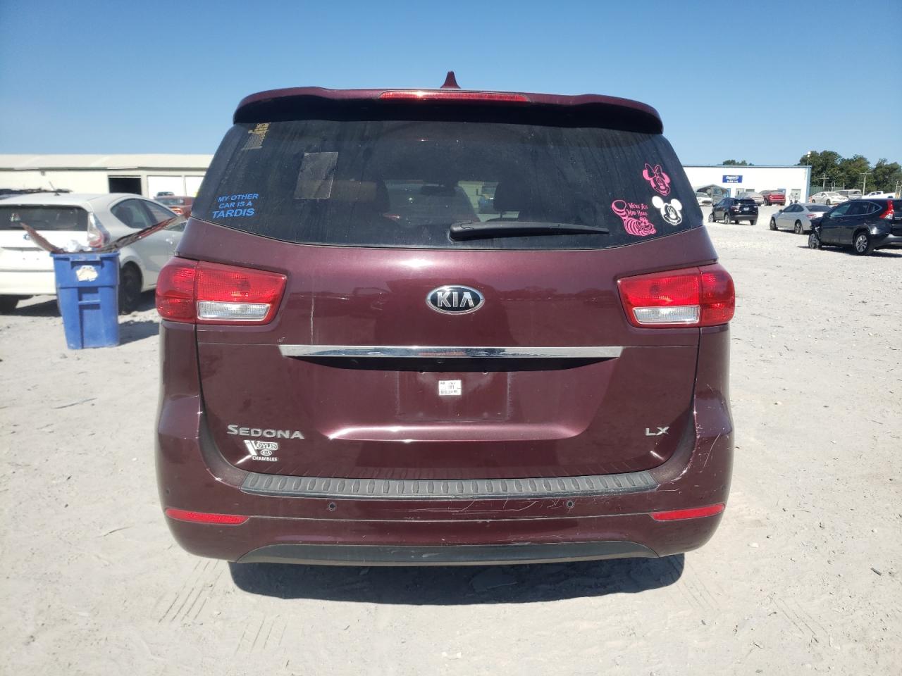 KNDMB5C10H6324975 2017 Kia Sedona Lx