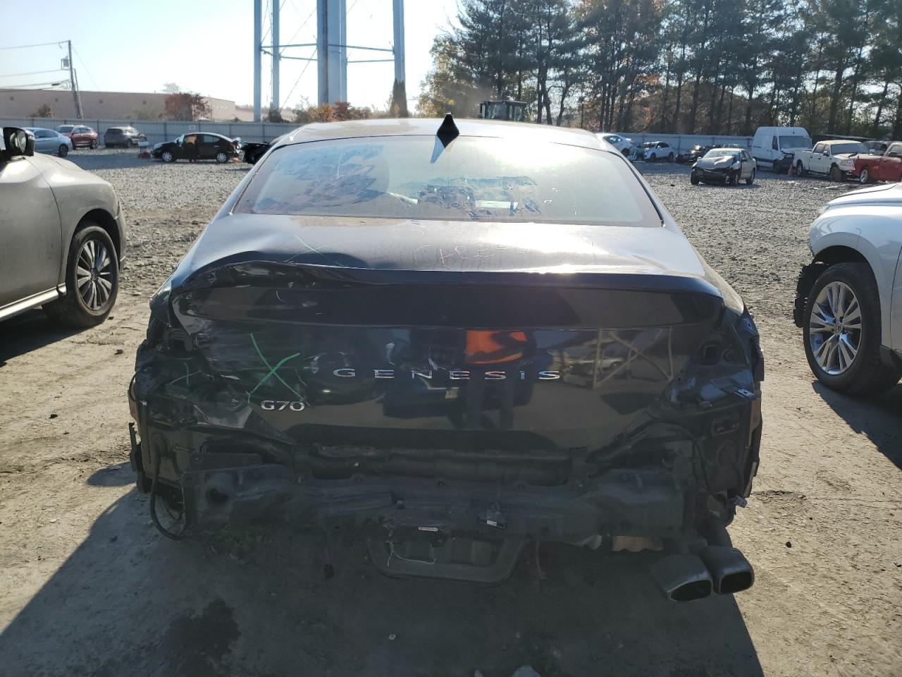 2022 Genesis G70 - Image 6