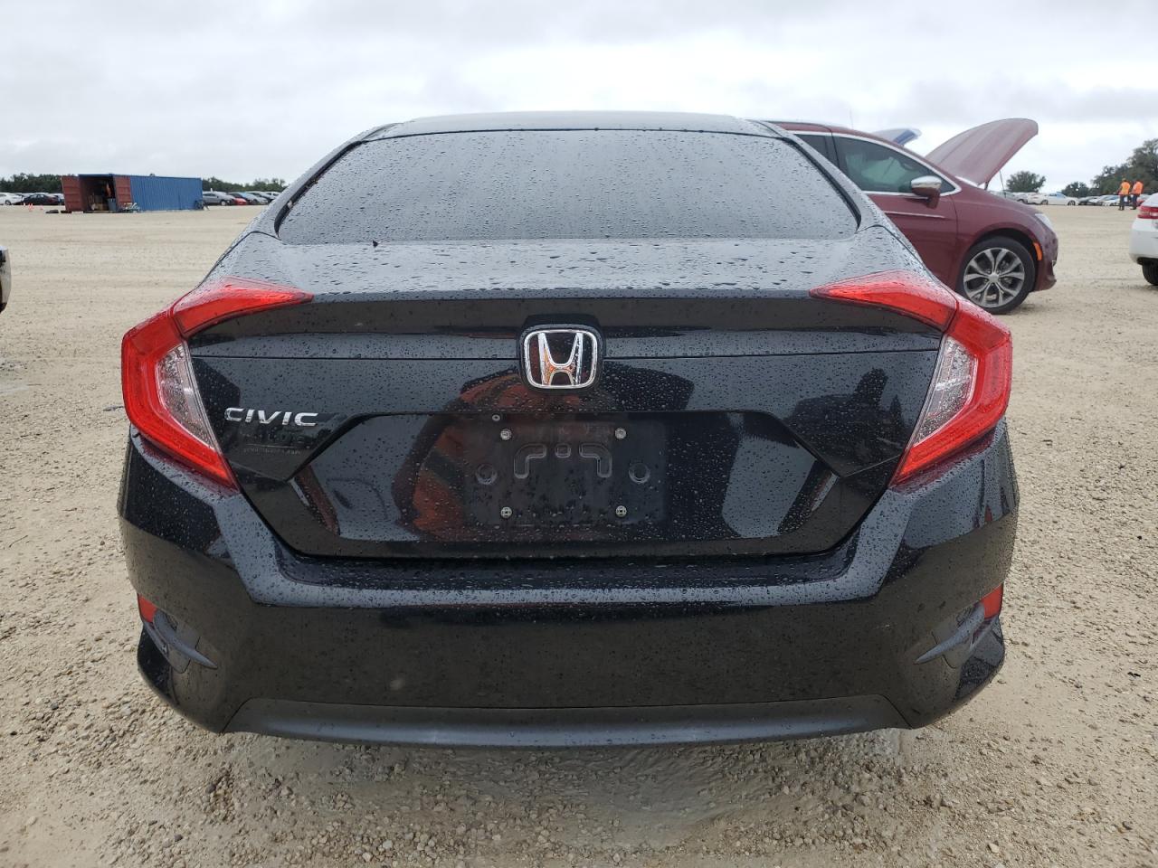 19XFC2F51GE006598 2016 Honda Civic Lx