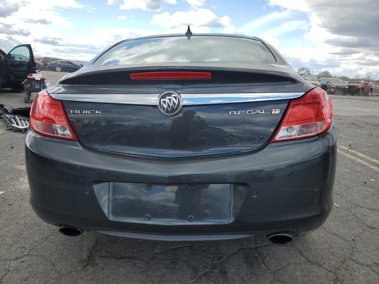 2G4GS5EV6C9213955 2012 Buick Regal Premium