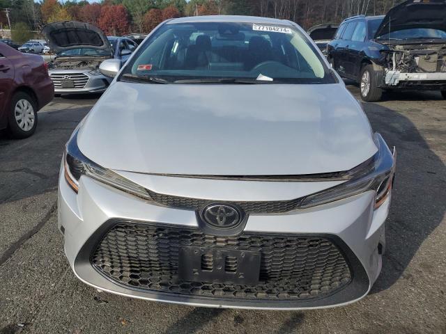  TOYOTA COROLLA 2021 Srebrny
