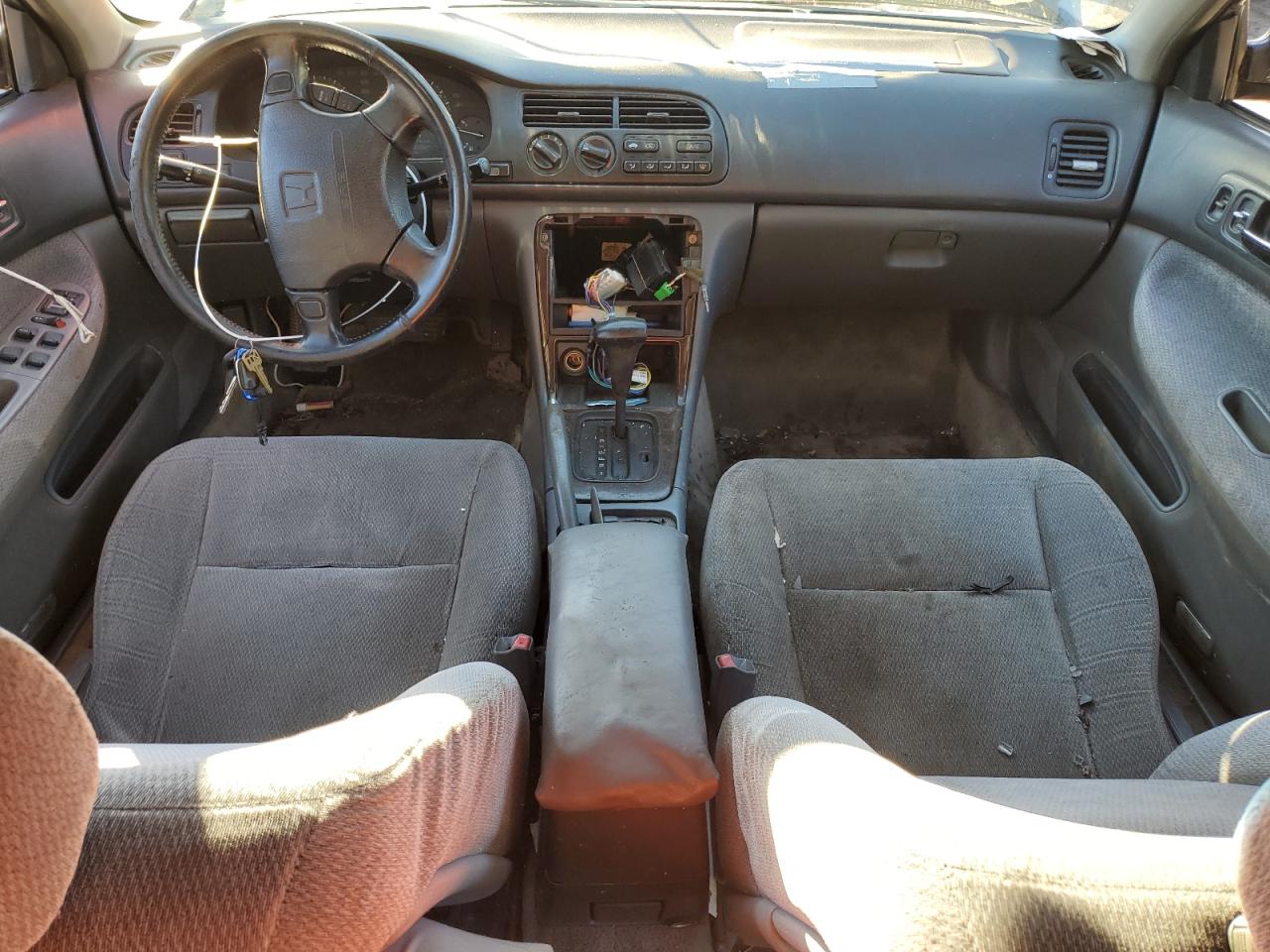 1997 Honda Accord - Image 8