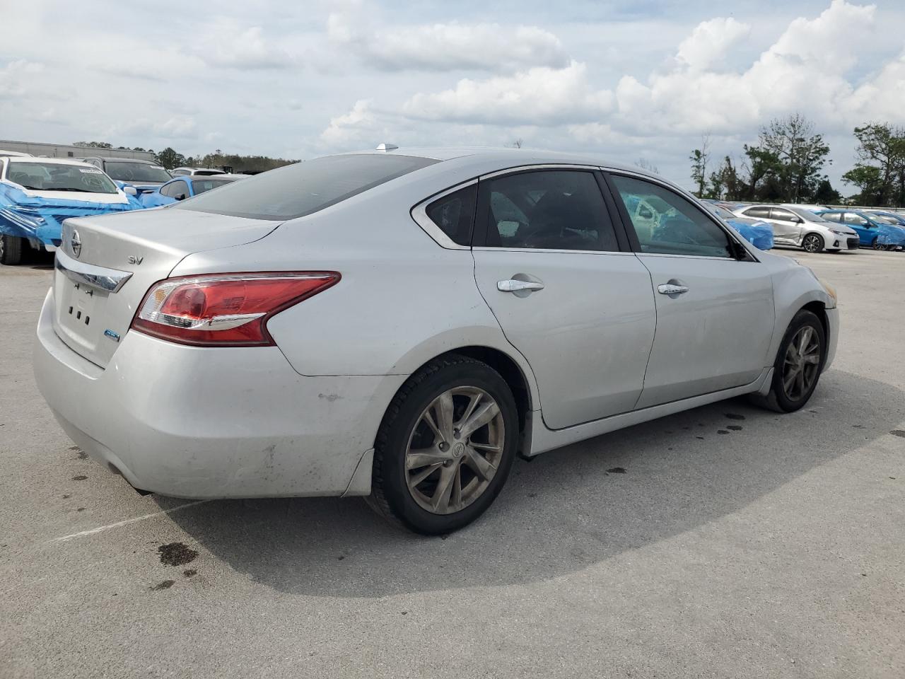 2013 Nissan Altima - Image 3