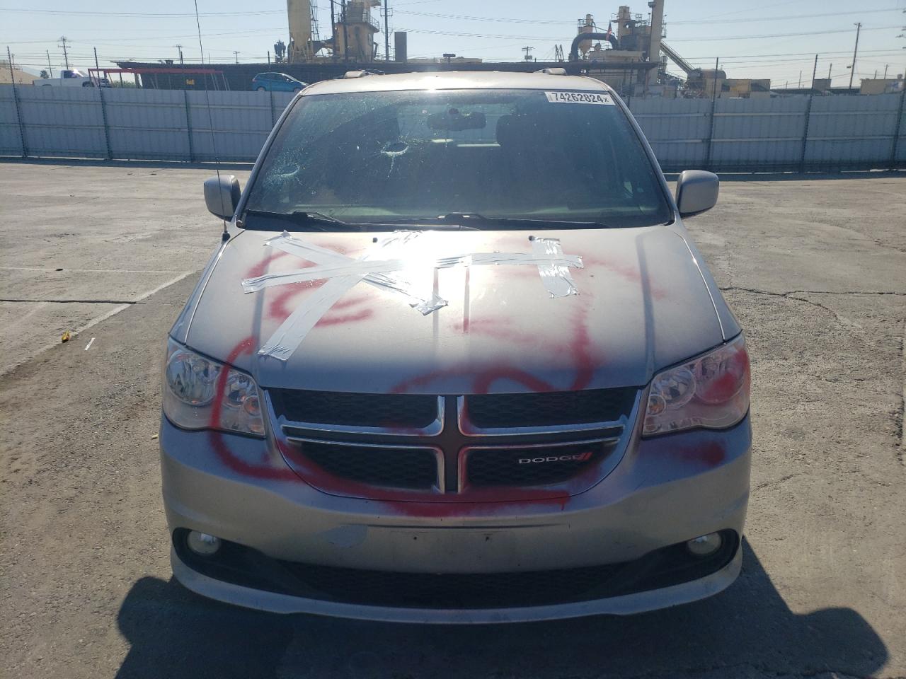 2018 Dodge Caravan - Image 5