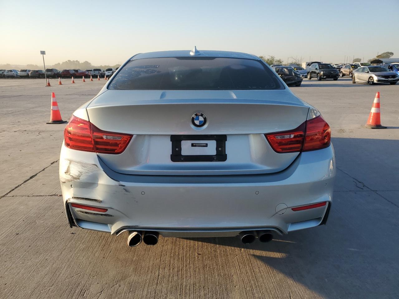 2015 BMW M4 VIN: WBS3R9C50FK332220 Lot: 74471464