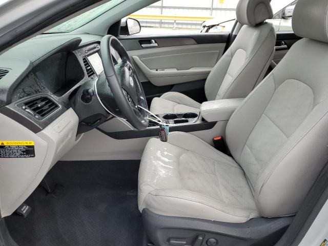  HYUNDAI SONATA 2017 Серебристый