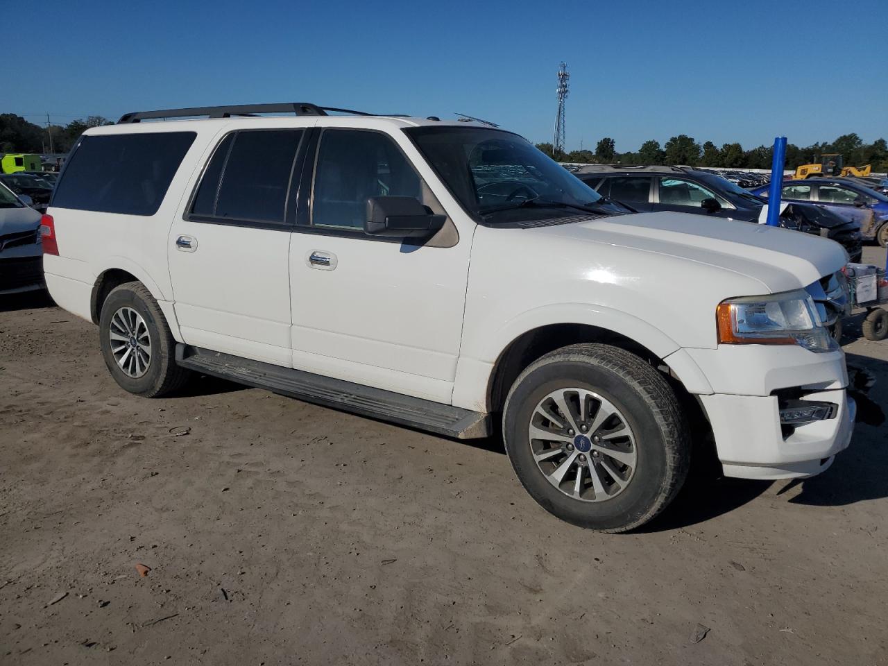 2015 Ford Expedition - Image 4