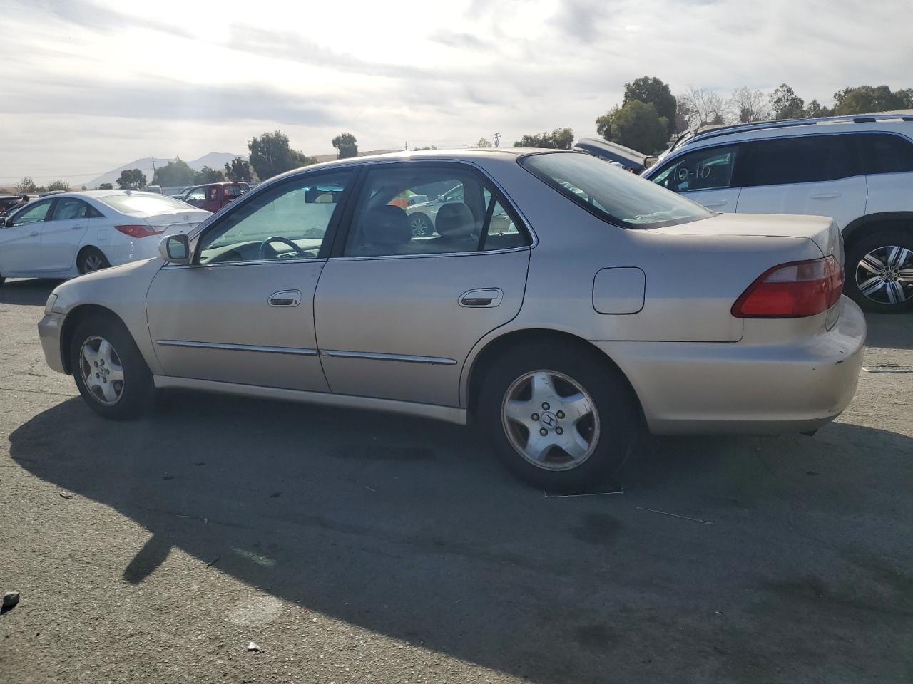 2000 Honda Accord Ex VIN: 1HGCG1658YA028301 Lot: 74927734