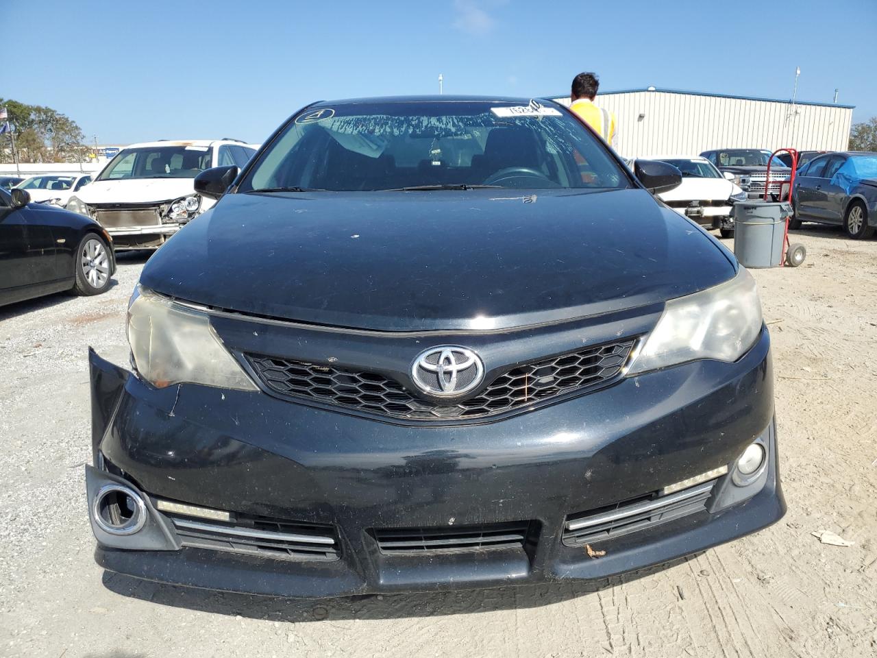 2014 Toyota Camry - Image 5
