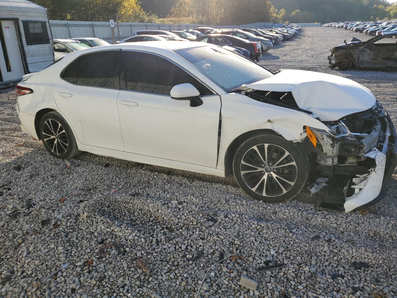 2018 Toyota Camry - Image 4